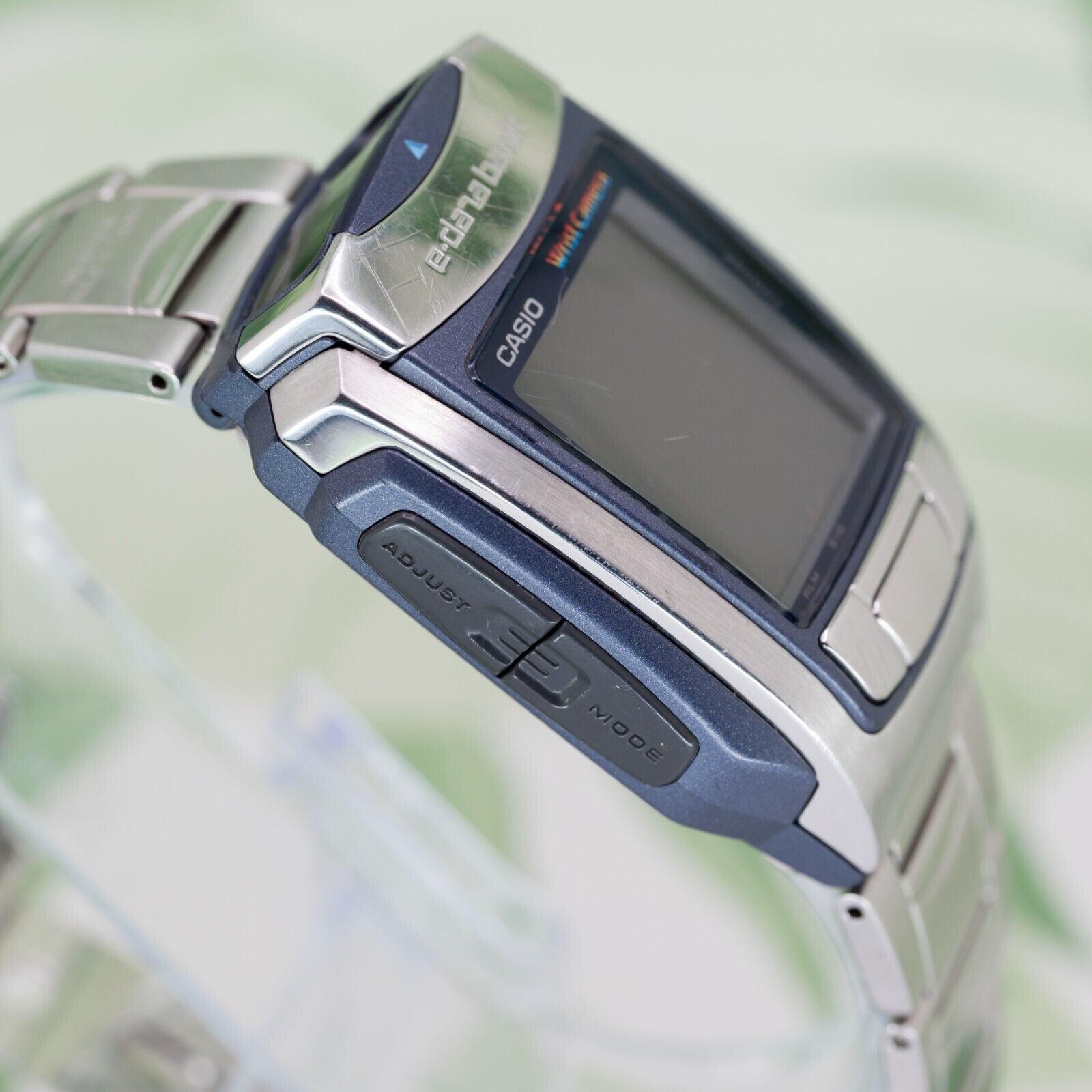 2000 CASIO WQV-10 WRIST CAMERA WR VINTAGE DIGITAL WATCH