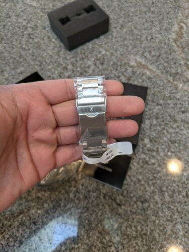 NEW Victorinox Swiss Army I.N.O.X. Grey Dial Stainless Steel Men's