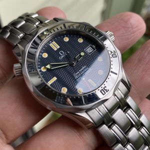 Omega Seamaster Diver 300M Quartz 36.25 2562.80 Price as of