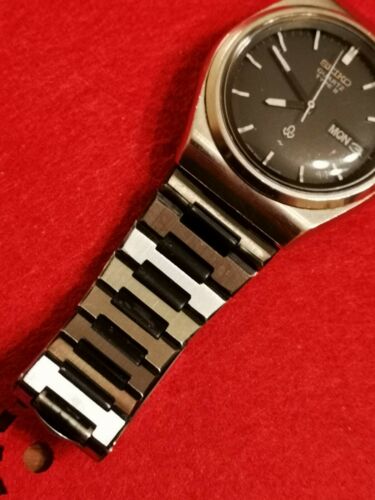 Seiko TYPE II Quartz 1976. 4623 6000. Day/date. Japan. Original