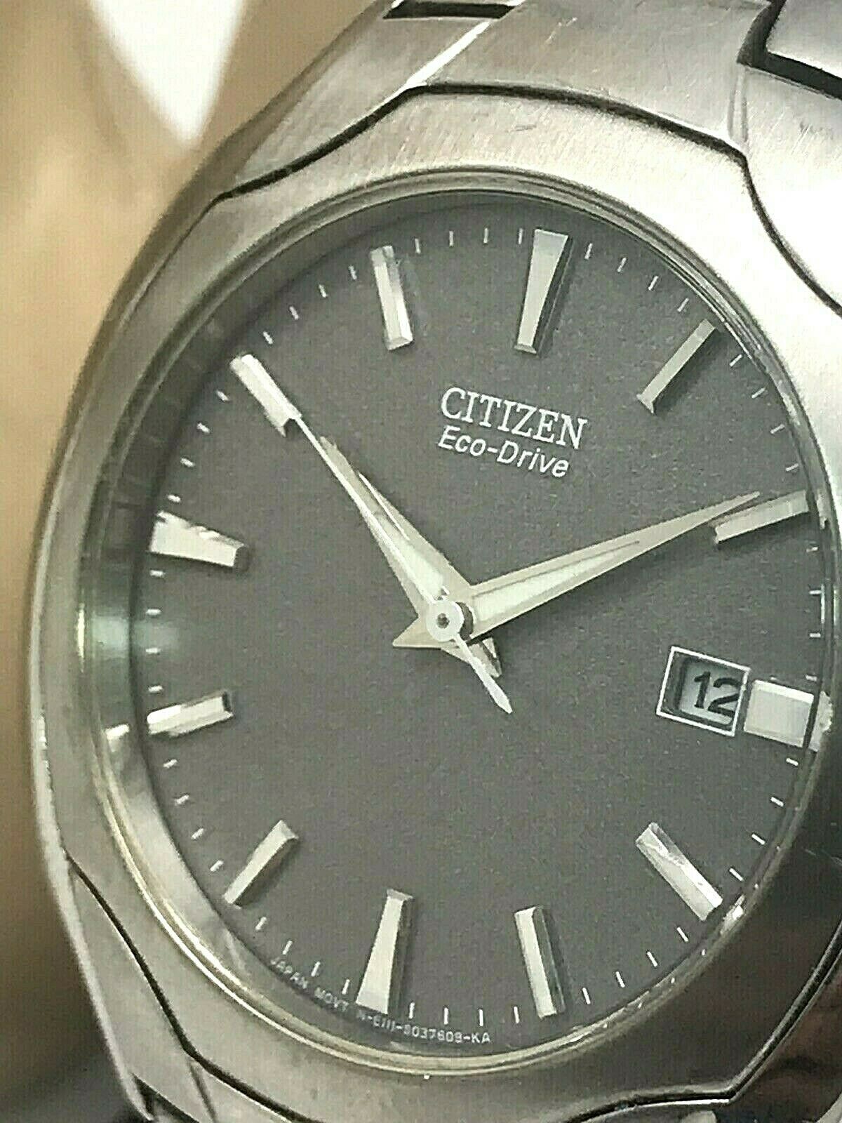 Citizen Eco-Drive E111-S022240 Stainless Steel Gray Dial Date