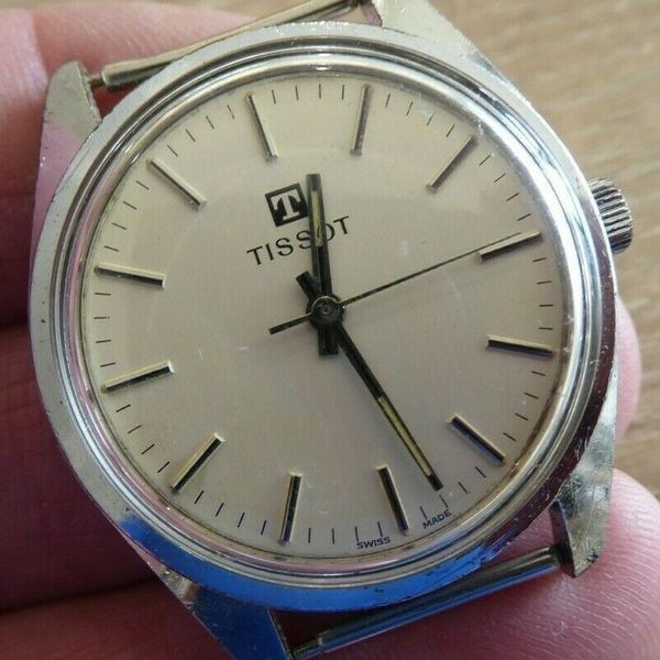 Montre Tissot Référence 2451 - Occasion - Bon état - Pour Adulte Unisexe