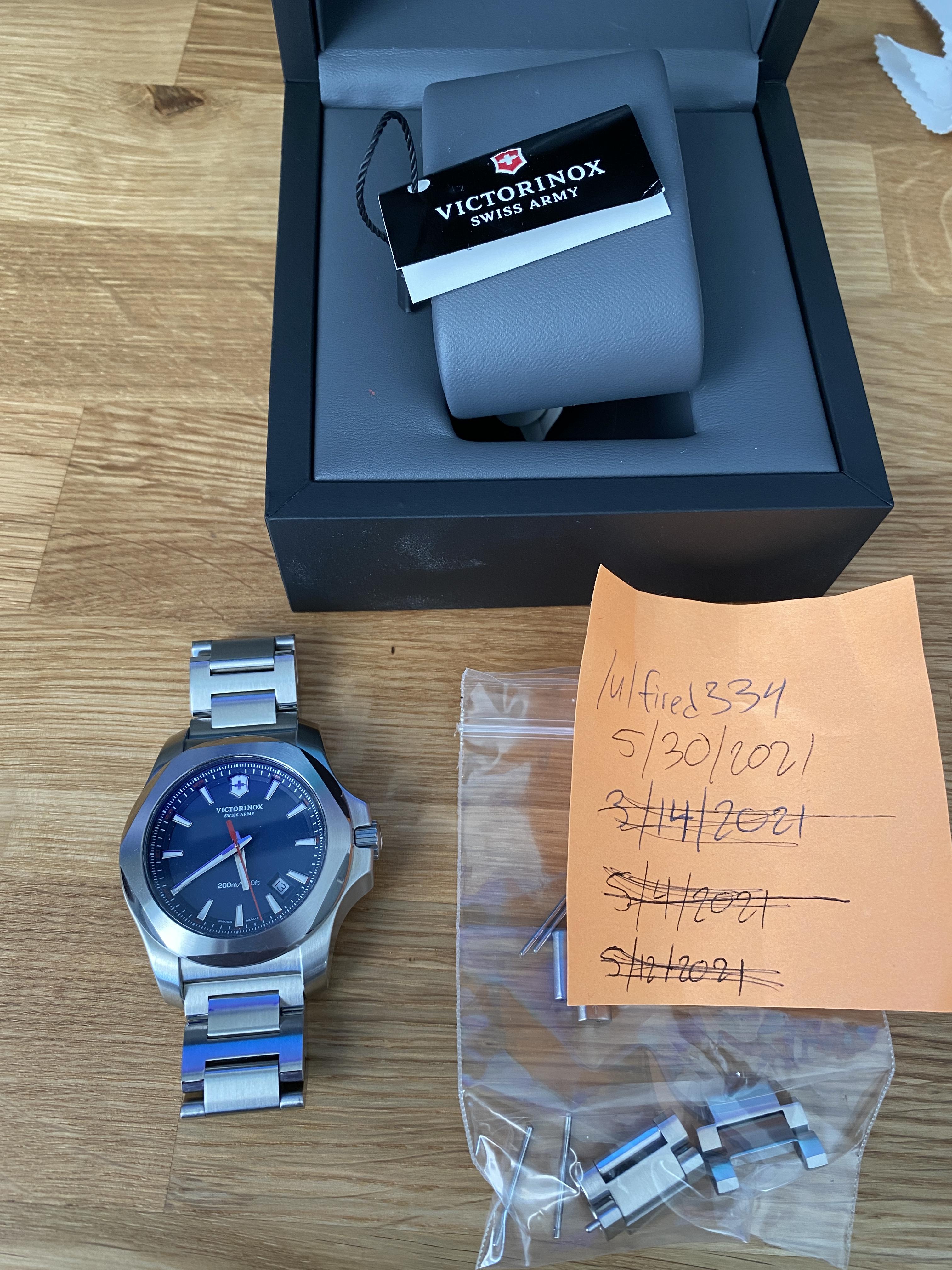 WTS Victorinox INOX Quartz on bracelet Blue dial needs battery