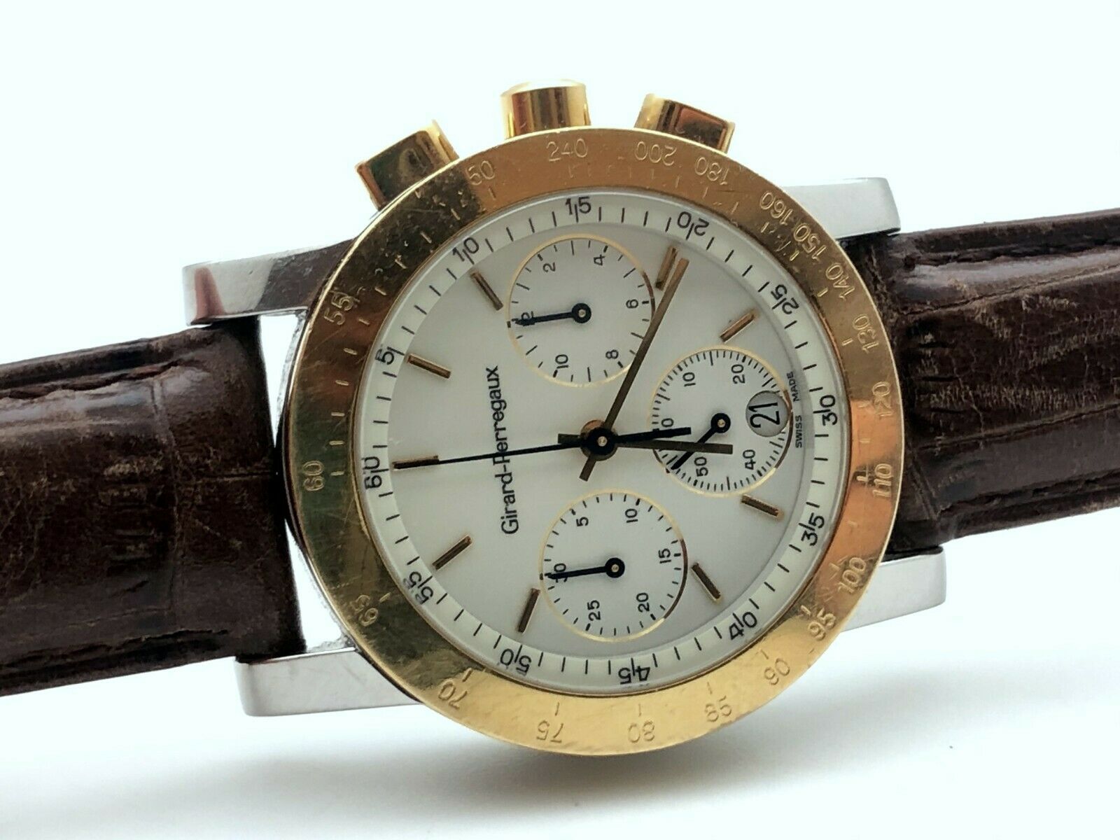 Girard Perregaux 7001 Ref. 7700 Men s Chronograph 18K Solid Gold