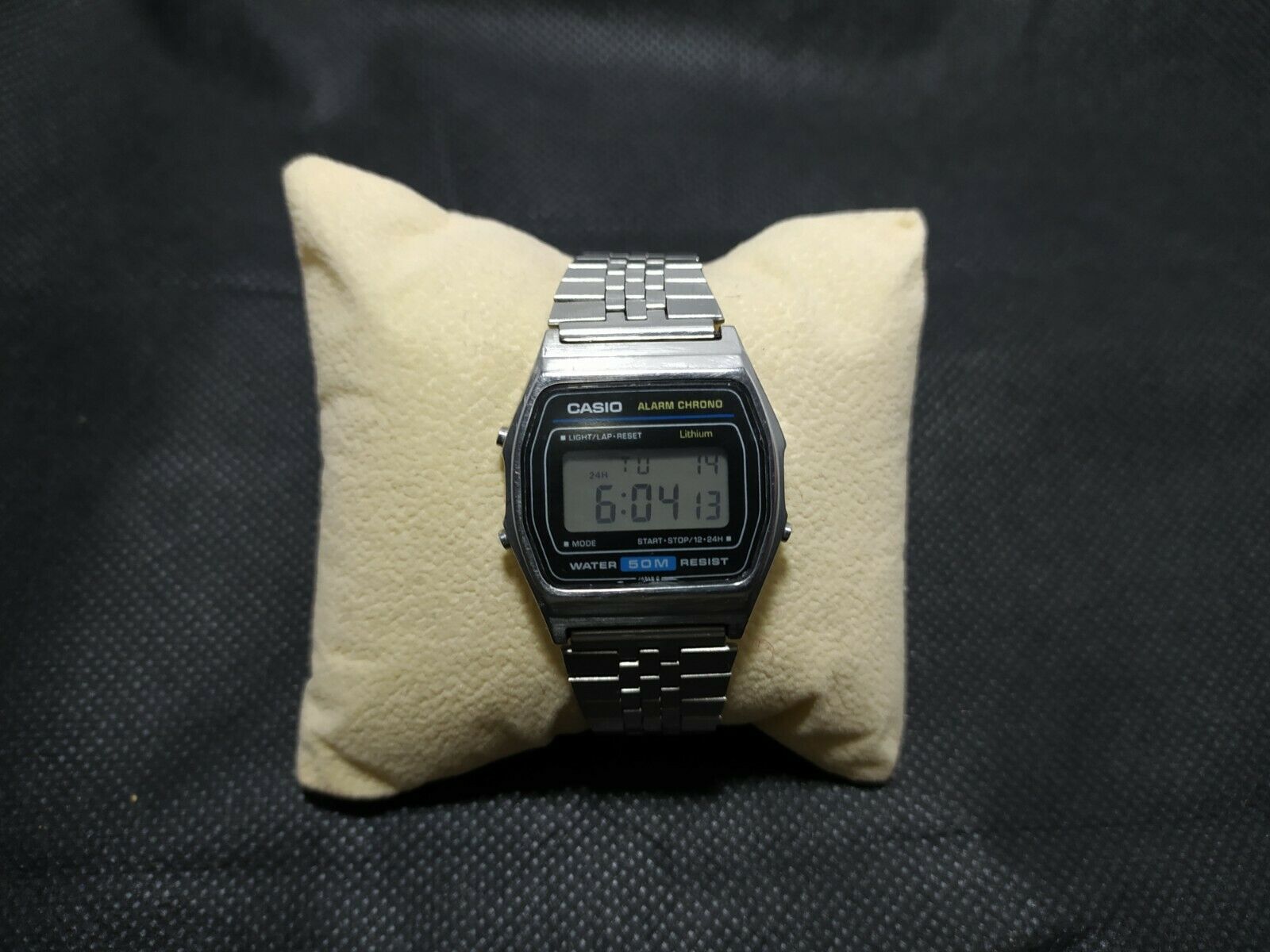 VINTAGE CASIO MEN'S WATCH LCD DIGITAL (593) W-39 RARE, MADE JAPAN