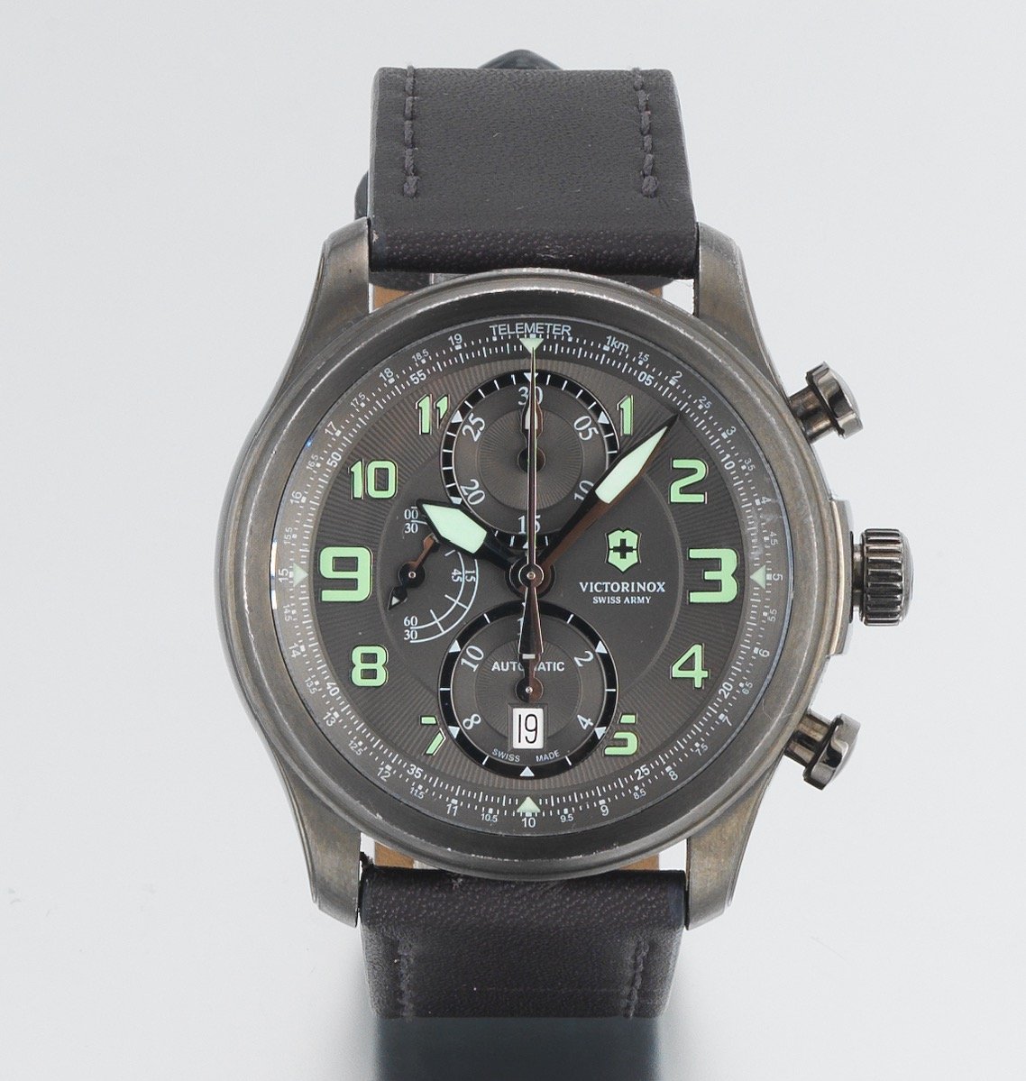 Victorinox infantry vintage hot sale mechanical chronograph