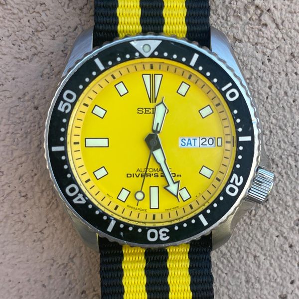 [WTS] SEIKO RARE SKXA35 7S26-0028 DIVERS 200m YELLOW DIAL | WatchCharts ...