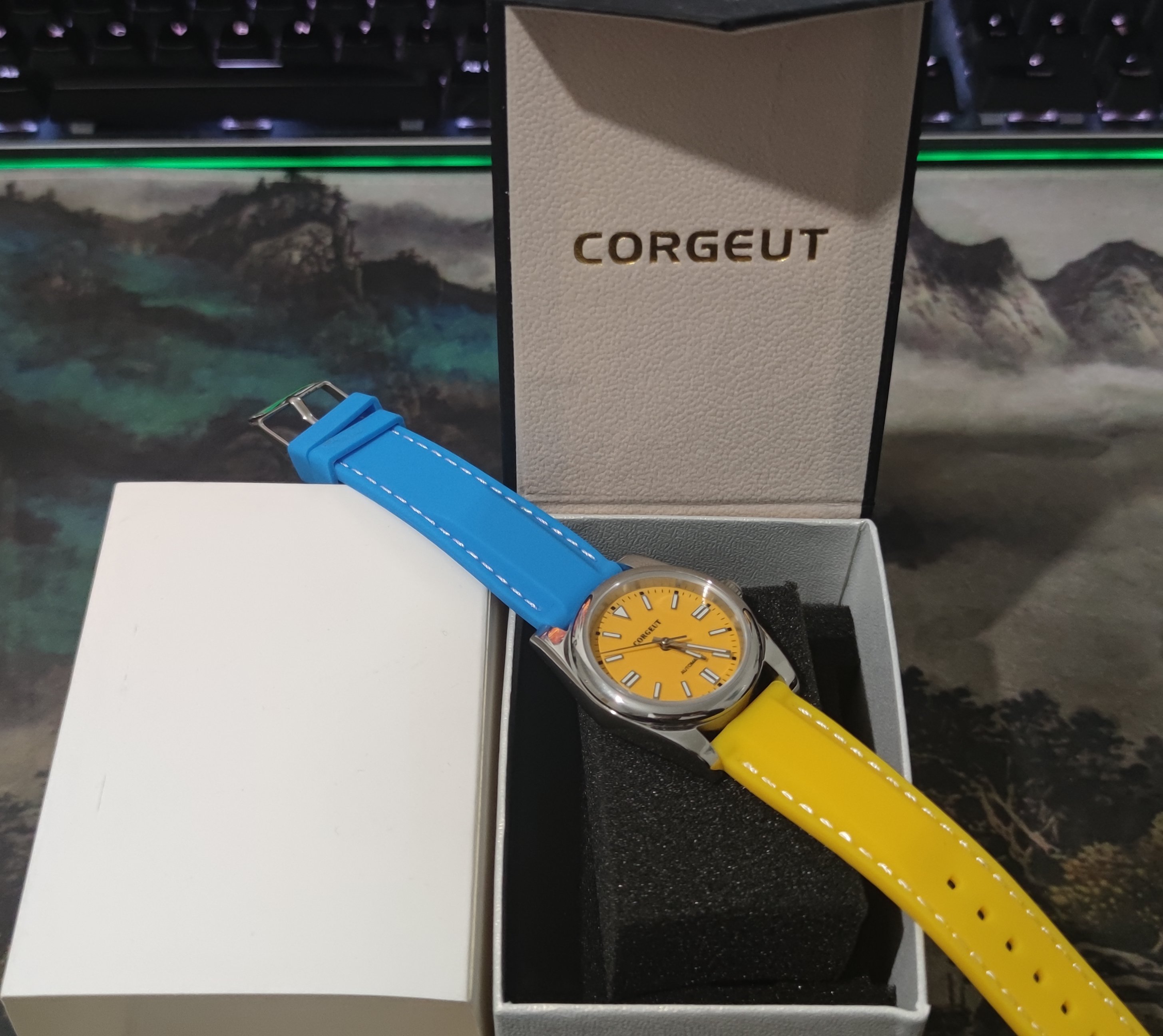 Corgeut watchuseek on sale