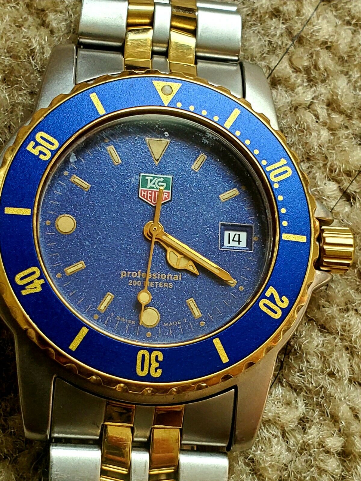 AUTHENTIC Tag Heuer 200m WD1223 DO Swiss Quartz Two Tone Men s