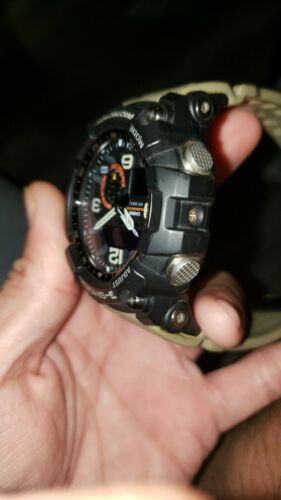 Casio mudmaster 2024 wr 208ar