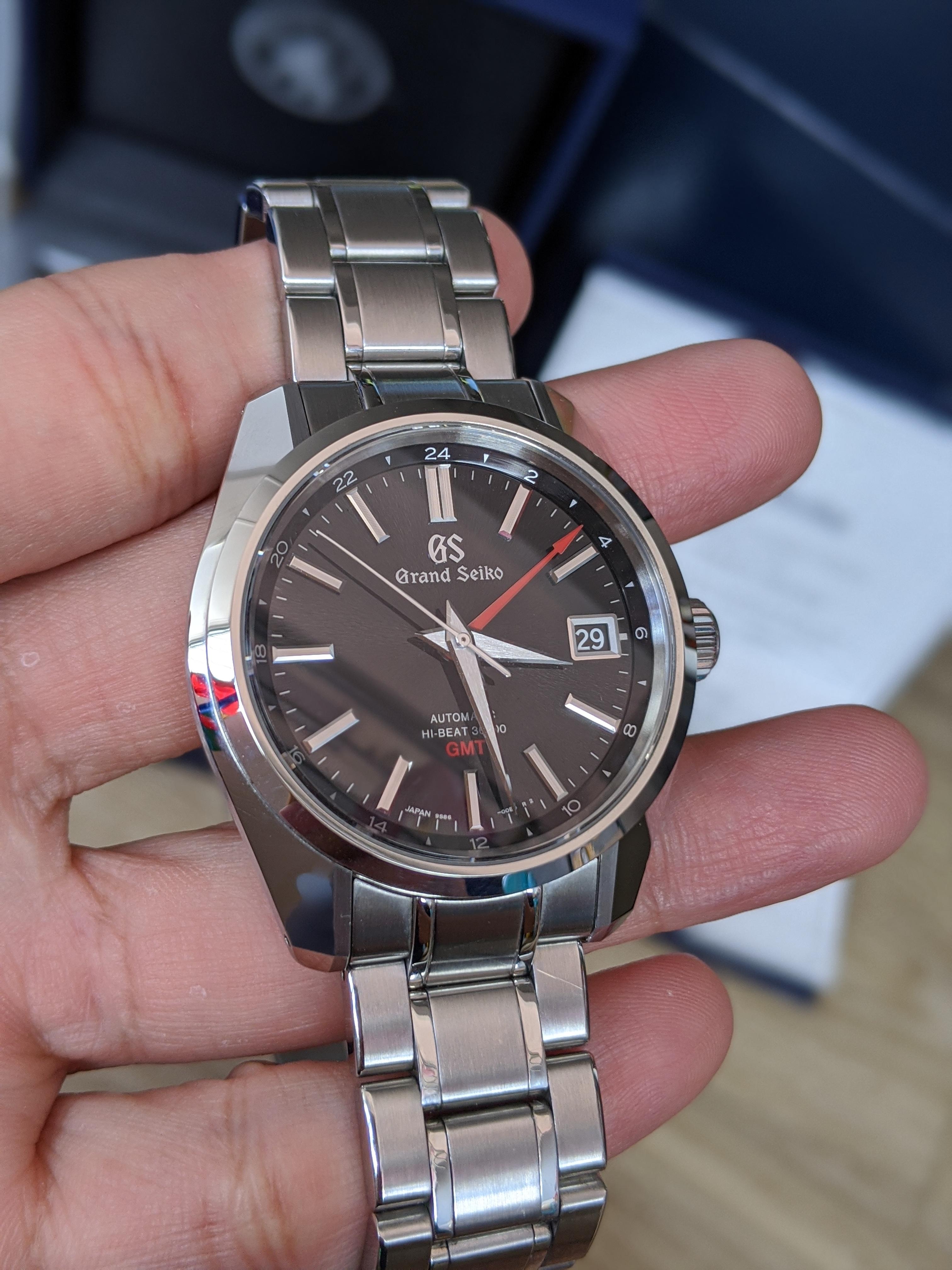 FS Minty Grand Seiko SBGJ203 Hi Beat GMT Mount Iwate Black Dial