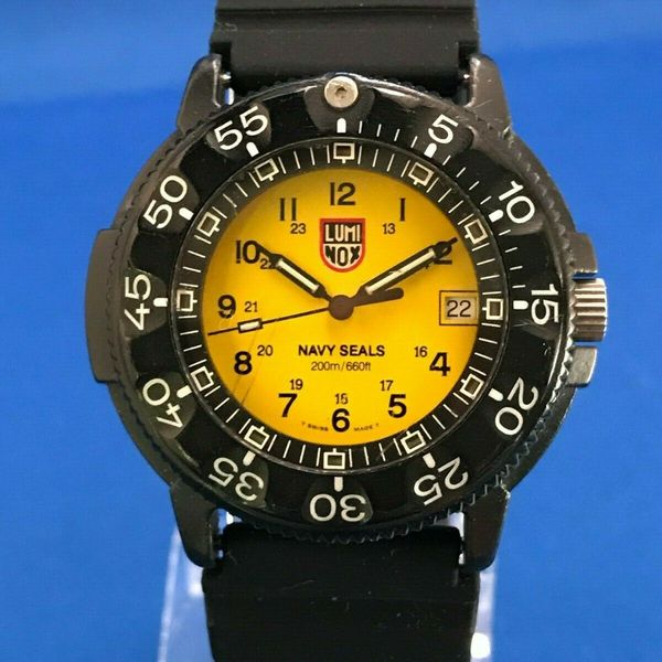 Luminox Navy Seals 3000 Men's Diver Watch, Swiss Made, Yellow