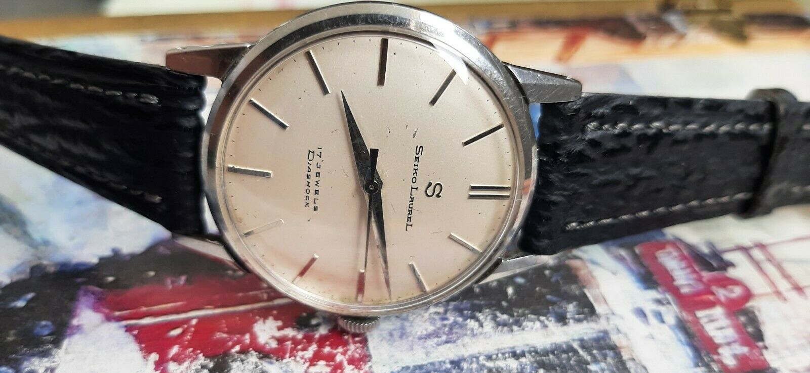 Seiko Laurel 14046 Diashock 17 Jewels | WatchCharts Marketplace
