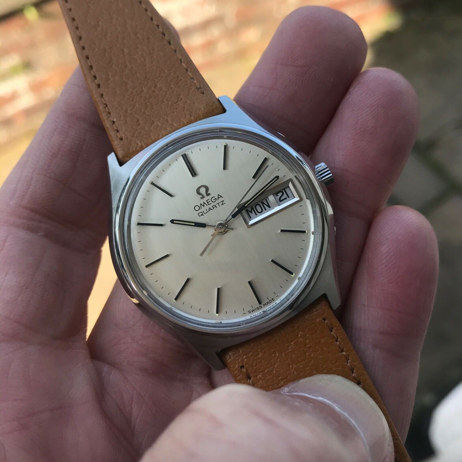 Stunning vintage 1970's Jumbo Omega Megaquartz 196.0065 cal 1310