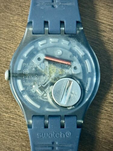 Swatch fashion swiss made v8 sr1130sw