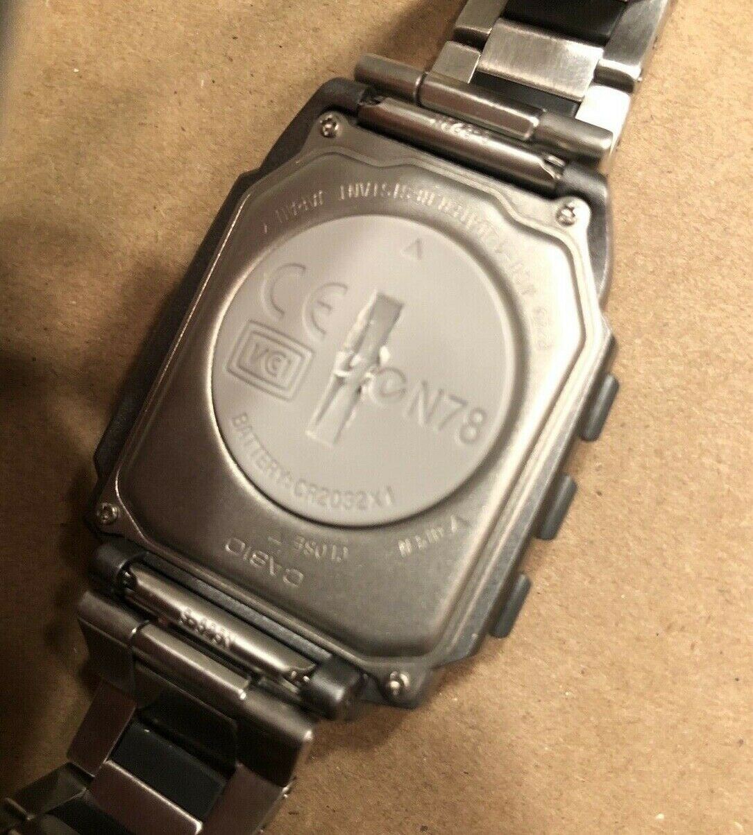 カシオCASIO e-databank Wrist Camera Vintage Retro Casio E Data Bank Wrist Camera Watch WQV-10