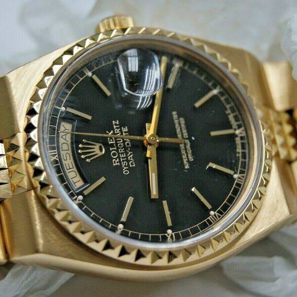 ROLEX OYSTER QUARTZ VINTAGE DAY-DATE 18K GOLD REF 19028 PYRAMID BEZEL ...