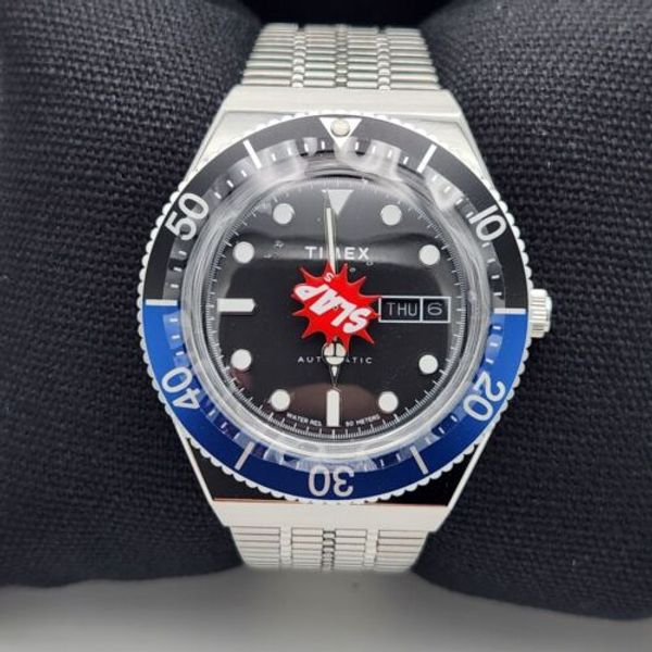 Seconde Watch Timex x seconde/seconde/ 'iykyk' Episode 2 Batman 40mm Automatic Watch ...