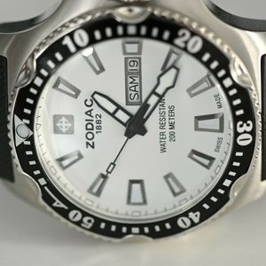 de78da4c-b4a4-495d-8c30-