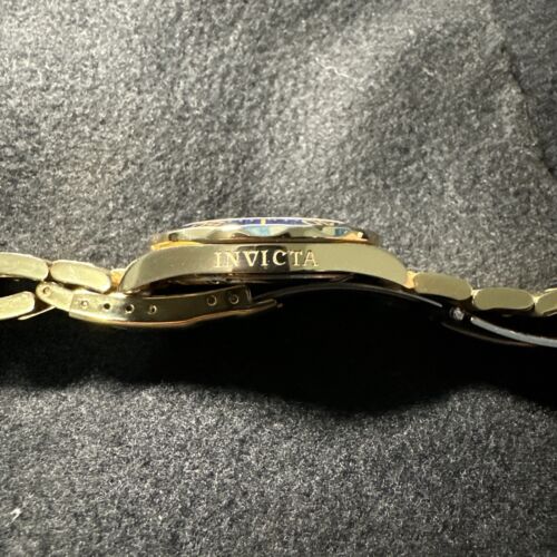 Invicta 17058 store