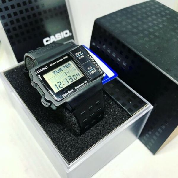 NOS Rare vintage Casio DB-57W Data Bank Chronograph Alarm NOS Rare vintage Casio DB-57W Data Bank Chronograph Alarm