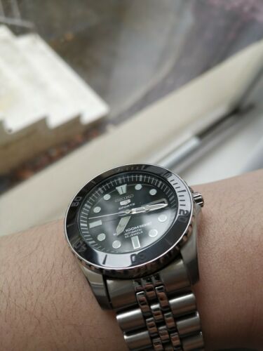 Seiko Mod Sea Urchin SNZF17 Curved End O Boyer Bracelet