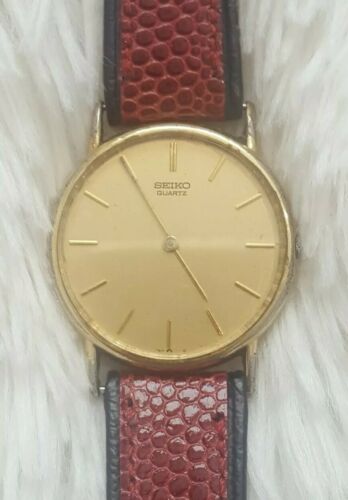 SEIKO Vintage mens 5Y30 7000 Quartz Dress Watch WatchCharts