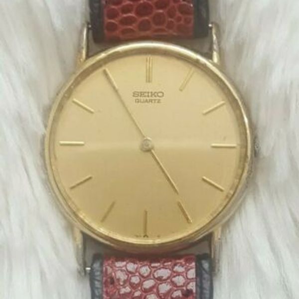 SEIKO Vintage mens 5Y30-7000 Quartz Dress Watch | WatchCharts