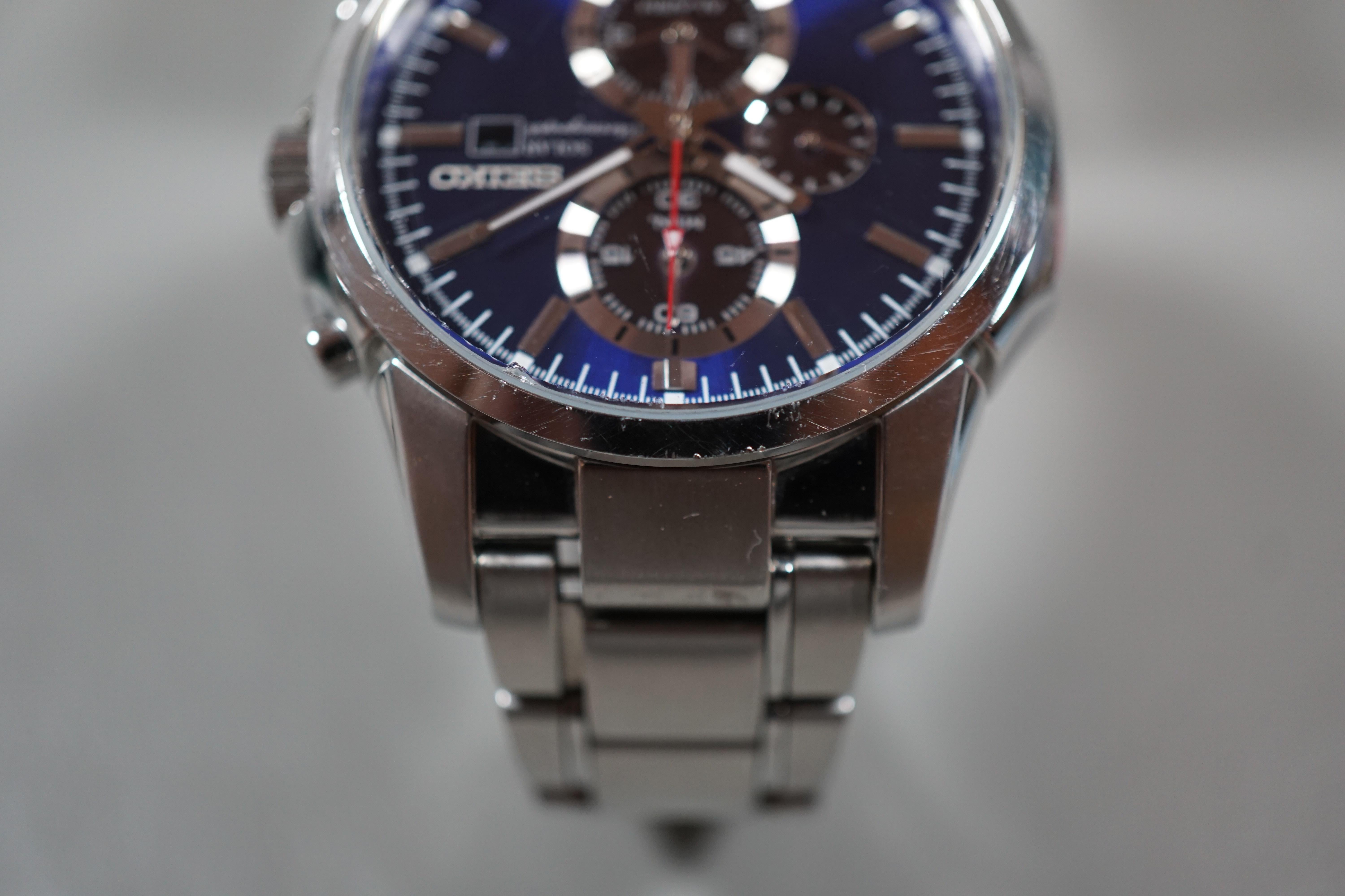 WTS Seiko SSC085 V172 Blue Dial Chonograph Solar Quartz 99