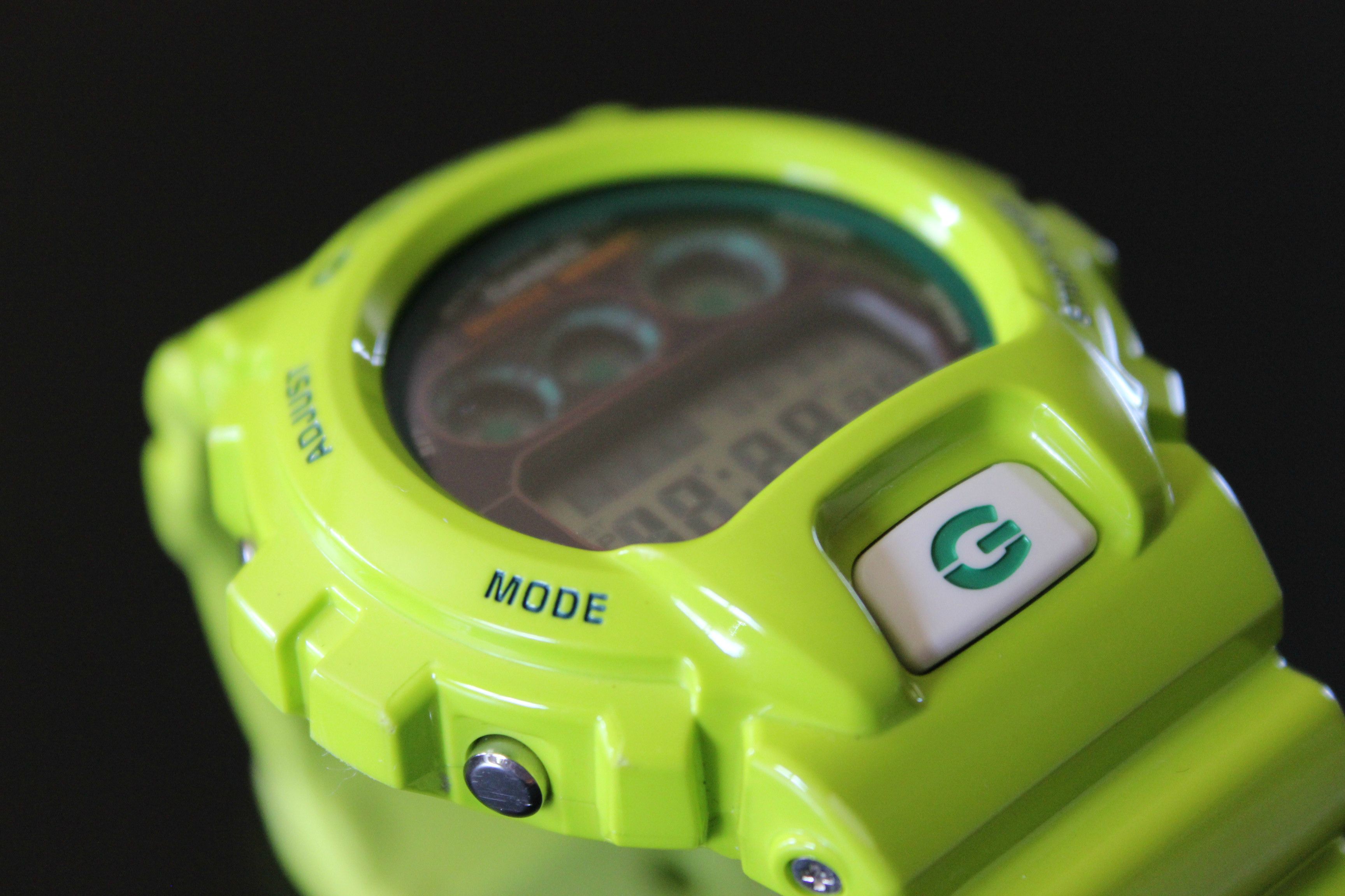 Casio G-Shock (DW6900)