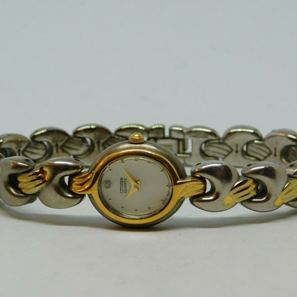 Citizen 5920S91492 Diamond Two Tone Quartz Analog Ladies Watch