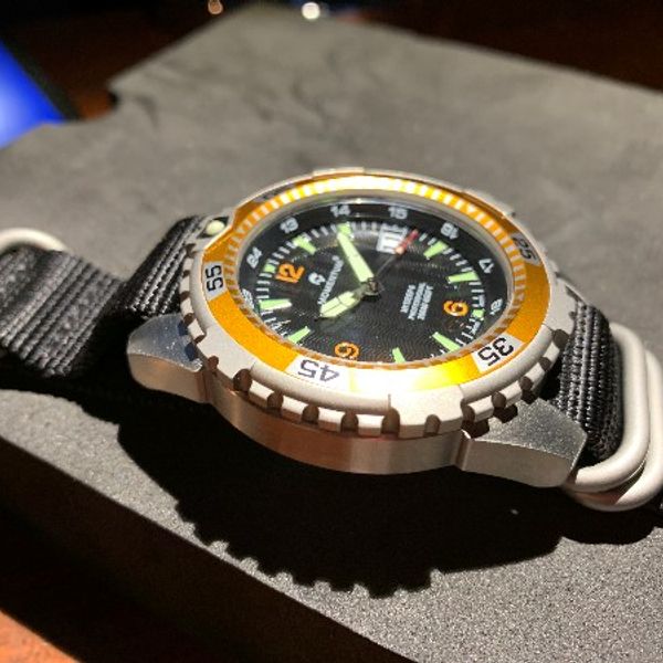 Momentum DEEP 6  VISION, SS, LRG, BLACK, BLACK PVD BRCLT main image 0
