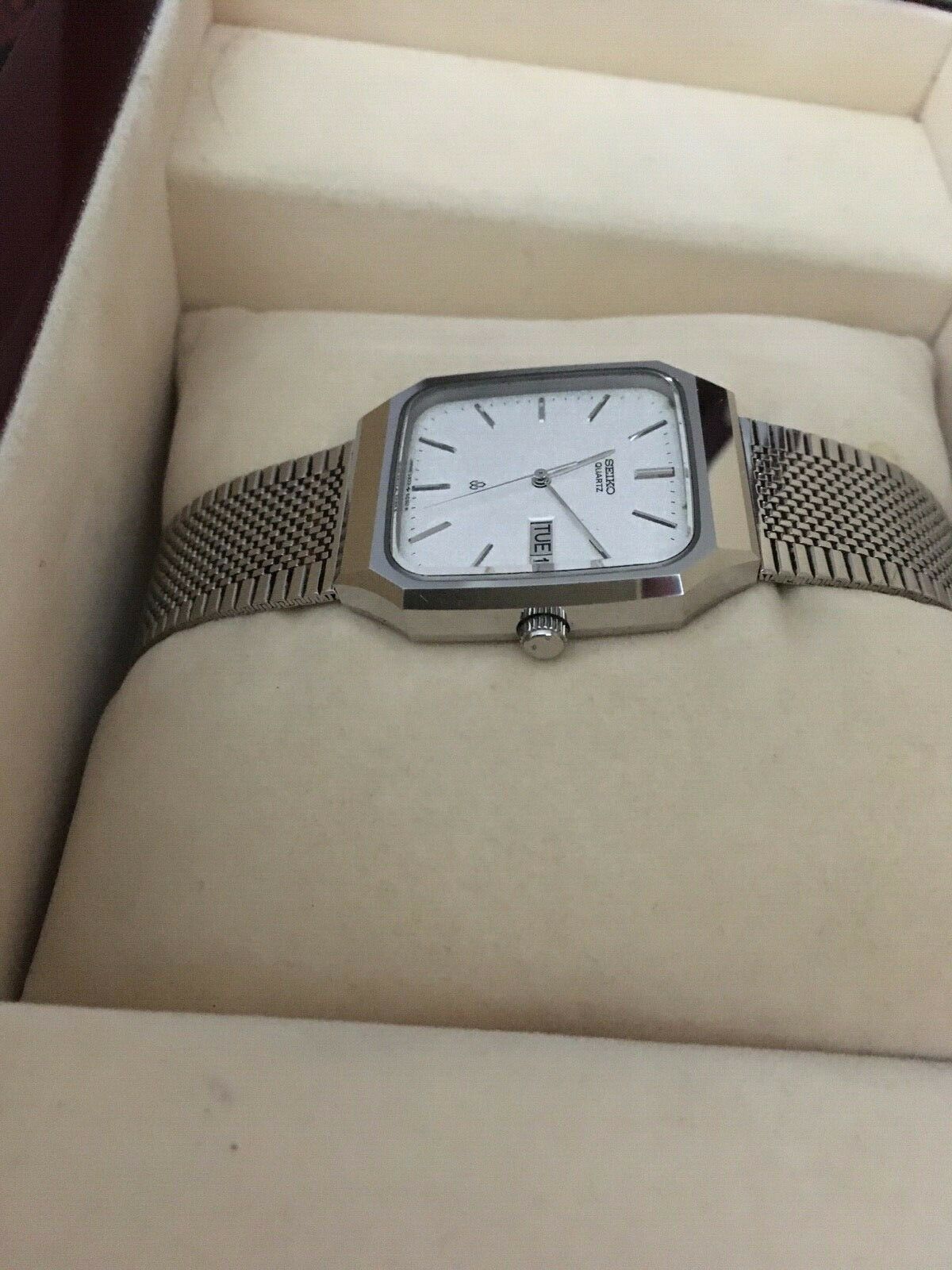 Vintage Seiko 5933-5080 SHA Tungsten Carbide Non Scratch