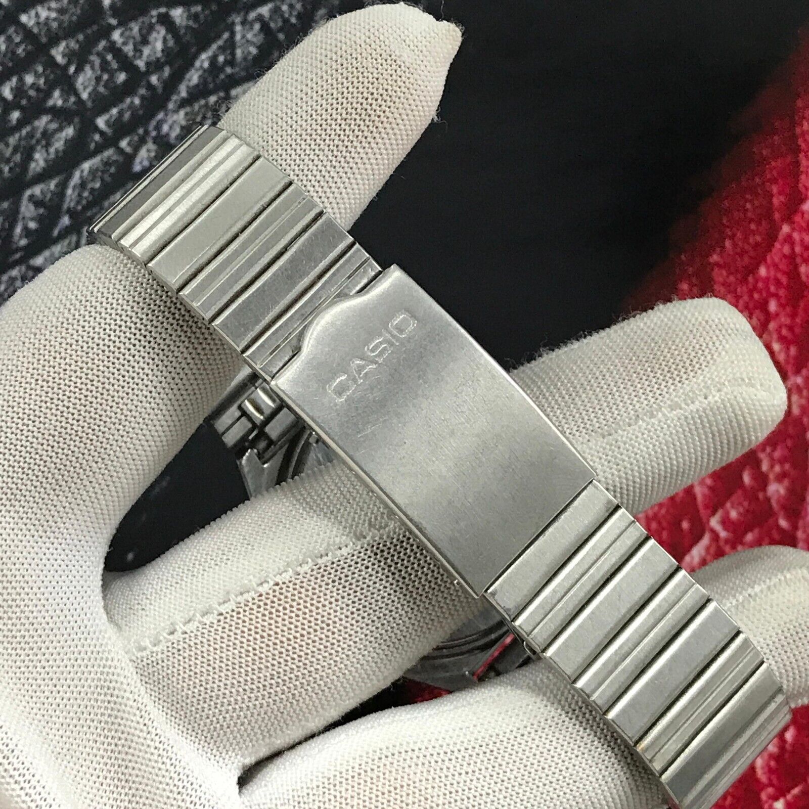 Vintage Casio 31QR-17 Digital LCD Chronograph 