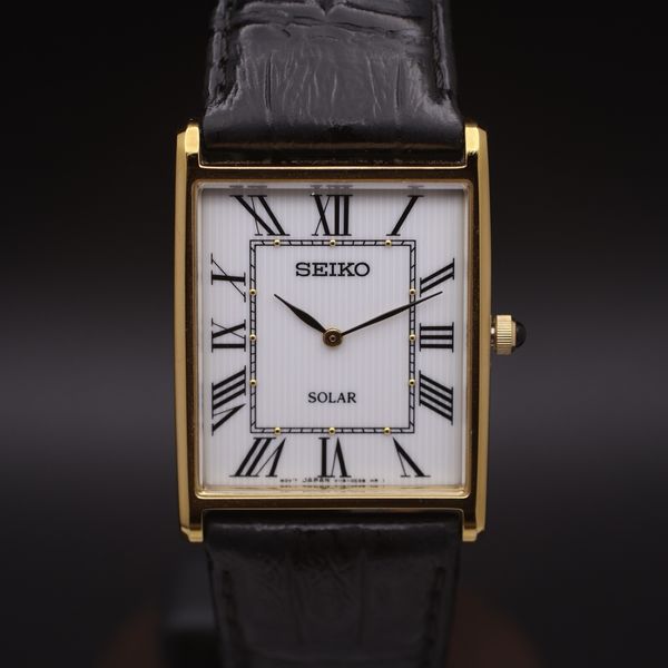 OROLOGIO SEIKO DONNA 19mm Quarzo Japan Vintage Non Funzionante No Tige OROLOGIO SEIKO DONNA 19mm Quarzo Japan Vintage Non Funzionante No Tige