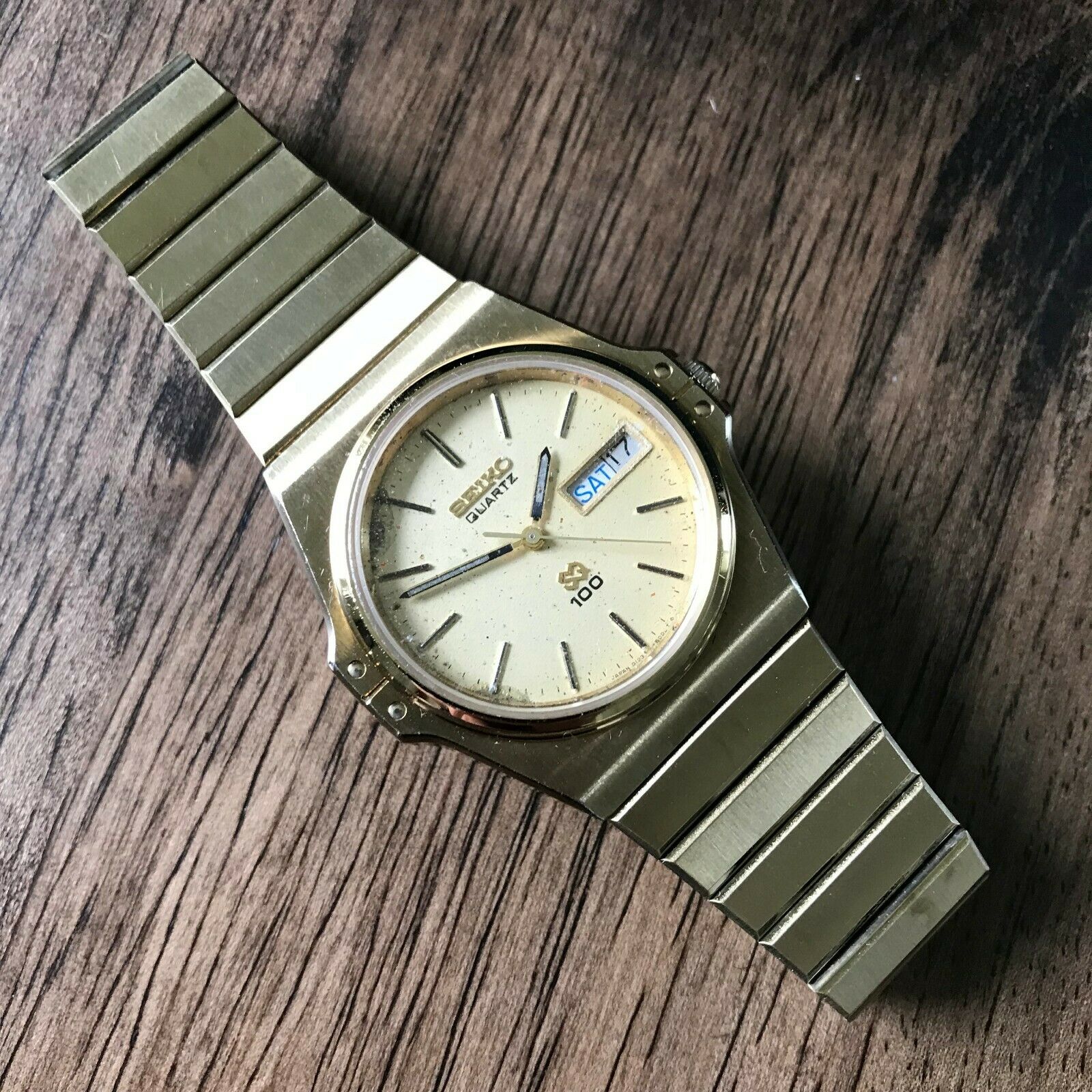 Vintage Seiko SQ 100 Quartz Watch 8123-6009 Gold Tone Made in Japan |
