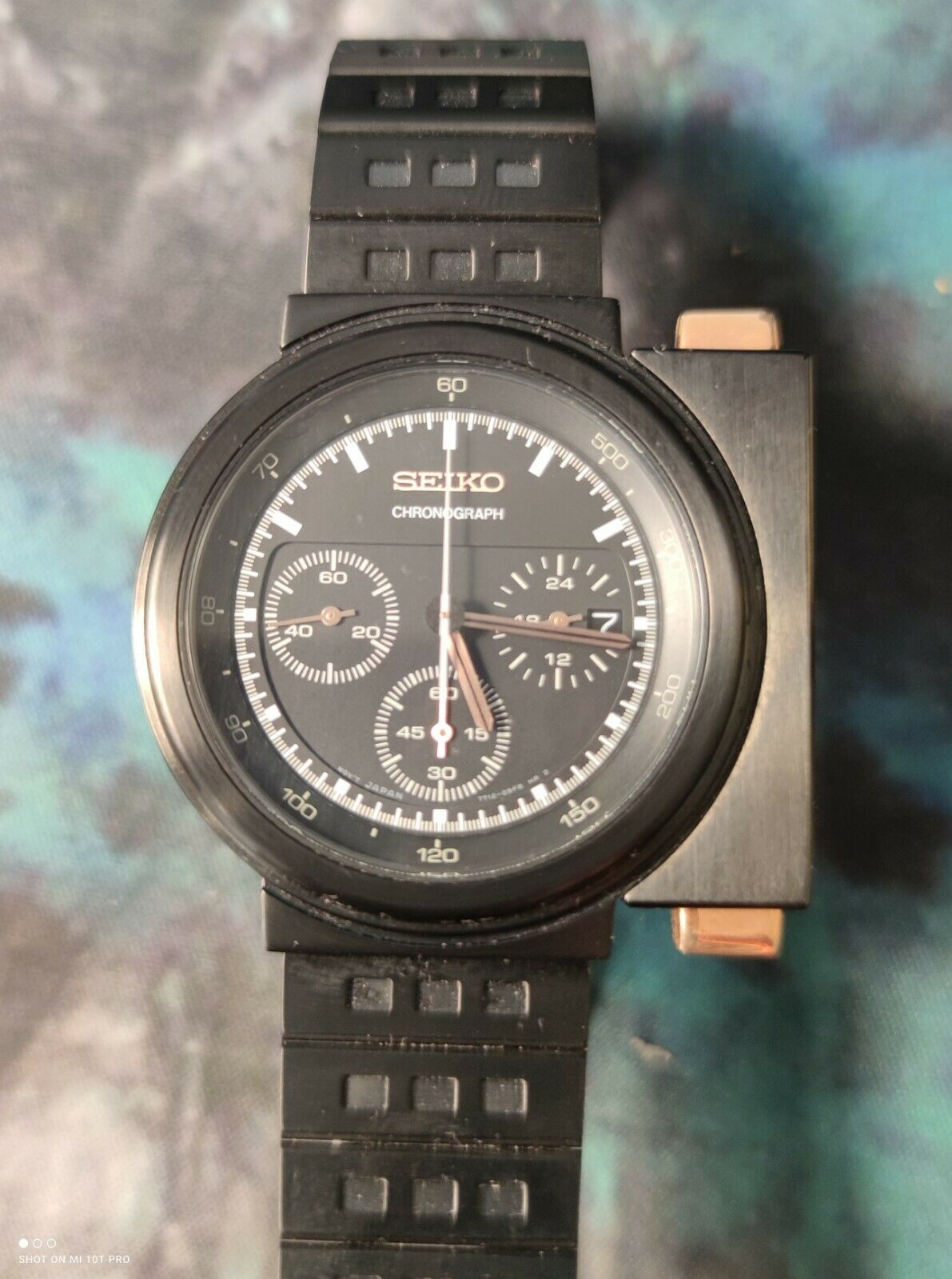 WTS: Seiko Giugiaro 'Ripley' reissue SCED043 black+gold limited edition  #1564/2000 | WatchCharts