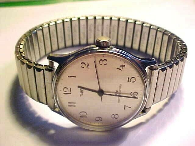 Vintage timex 2024 mens watch