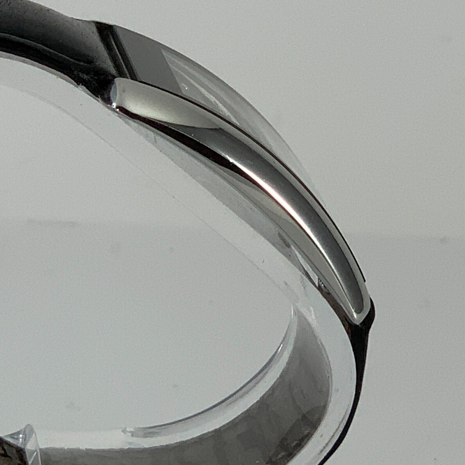 Movado Museum La Nouvelle Slim Curved Men's Watch All Steel Movado Museum La Nouvelle Slim Curved Men's Watch All Steel