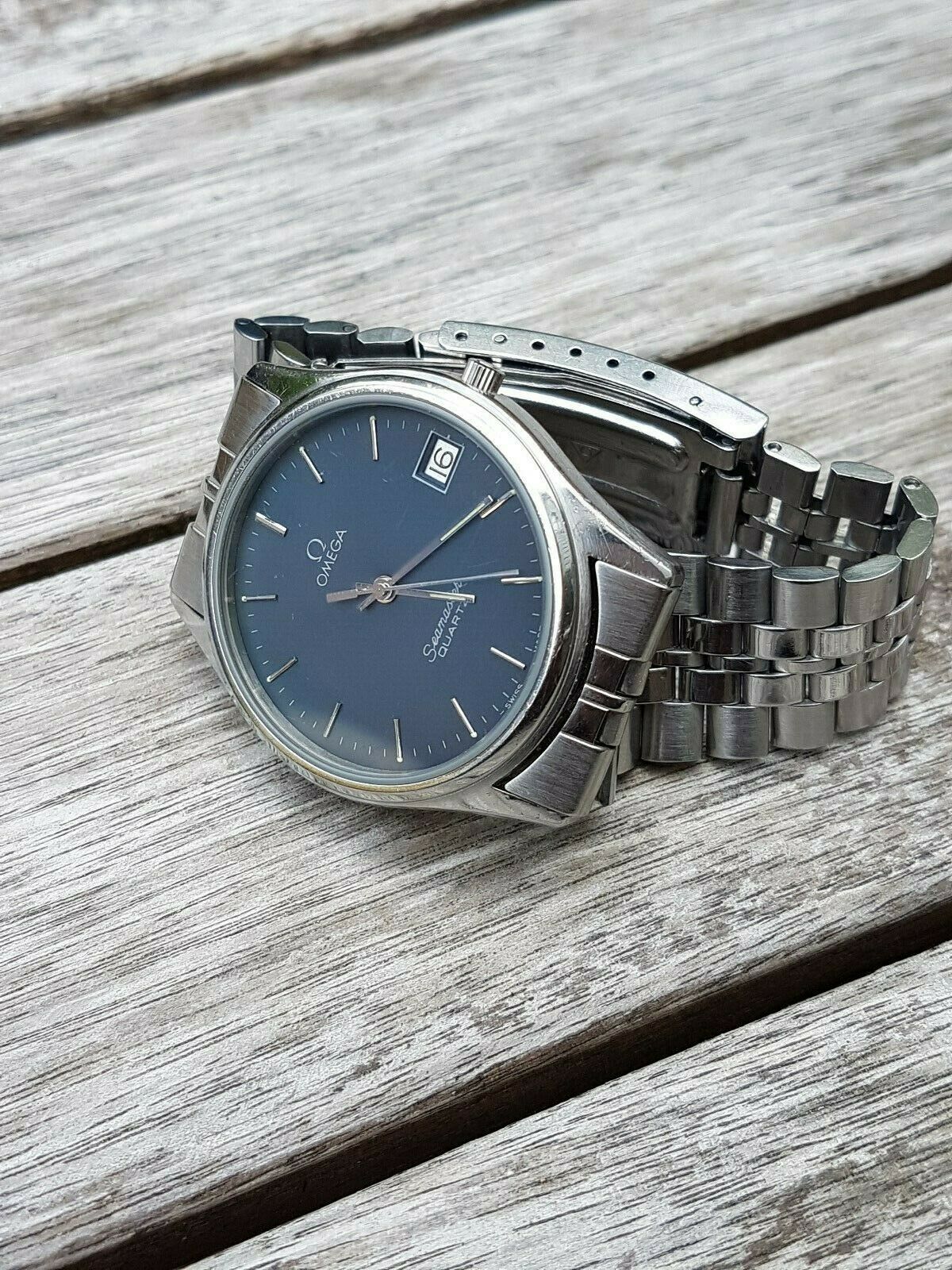 Omega Seamaster Classic quartz Cal 1332 REF 196.0216 17 Jewel