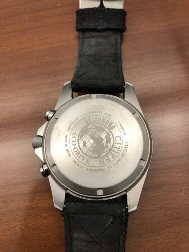 Citizen Eco Drive Titanium Chronograph H500 K006937 Watch EUC