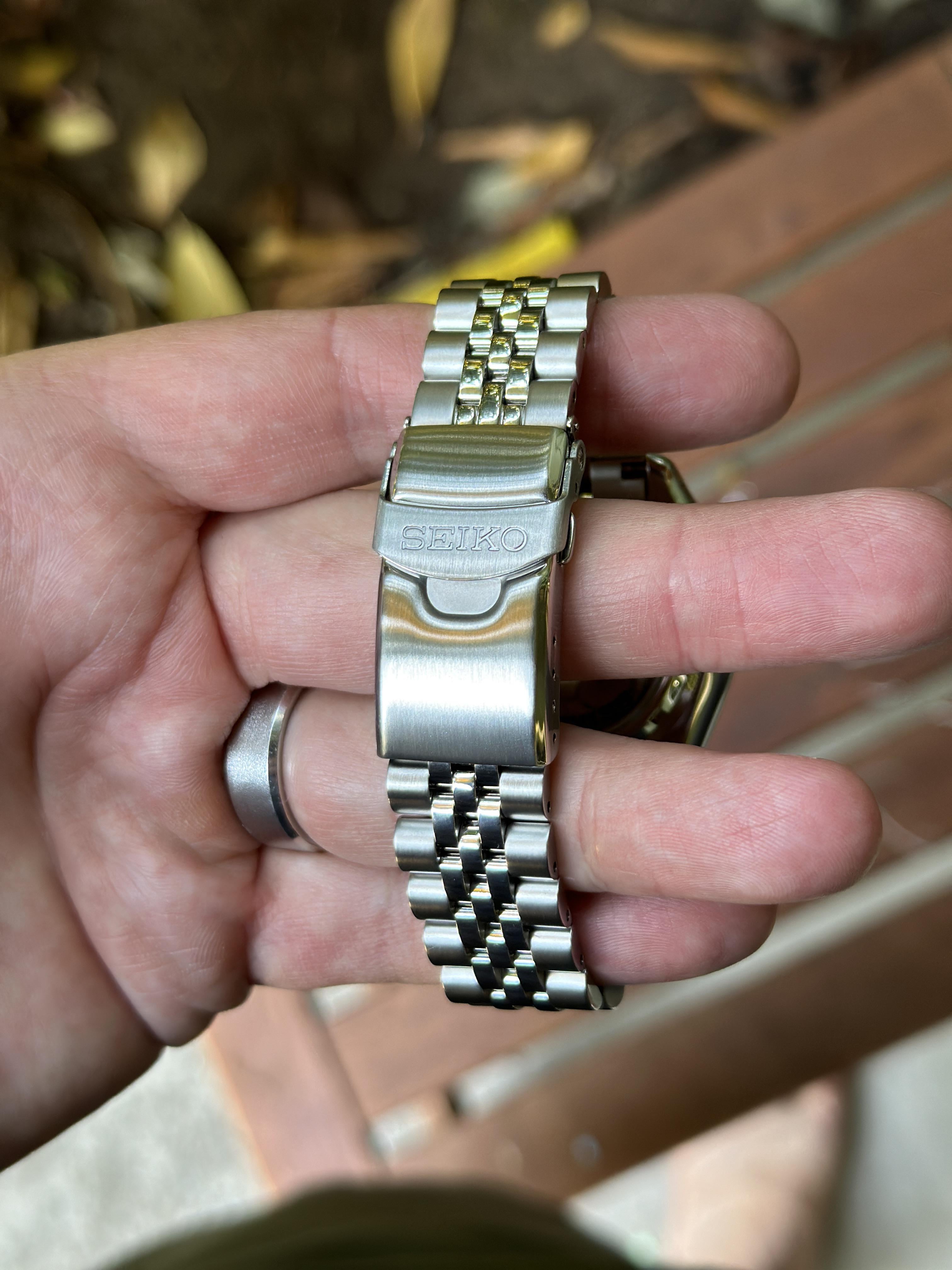 WTS] Seiko SSK017 Seiko 5 GMT Yellow Dial (Sept 2023) - Full