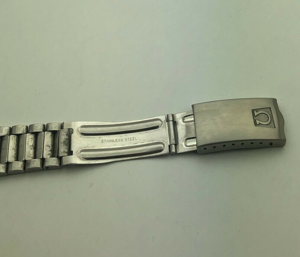 e0031743-026d-43cc-88be-