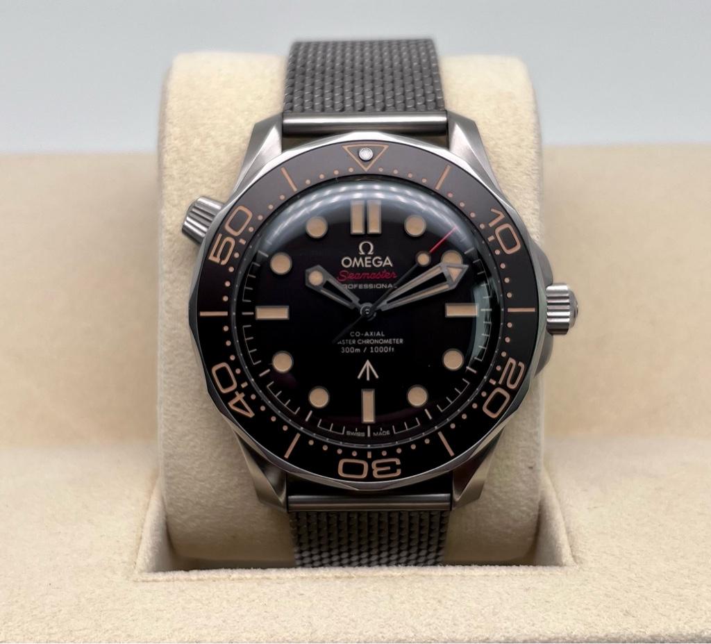 FSOT Omega Seamaster 300 James Bond NTTD 210.90.42.20.01.001