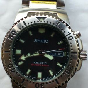 Seiko SMY089 Black Knight kinetic dive watch 5M63 movementNOT WORKING |  WatchCharts