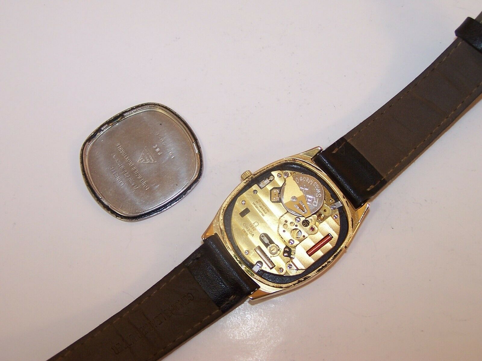 Vintage OMEGA DeVille Cal.1332 Swiss Made Quartz Men's Watch