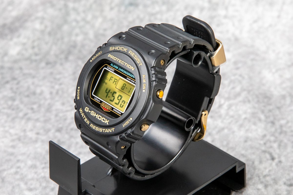 Casio G-Shock (DW5735D)