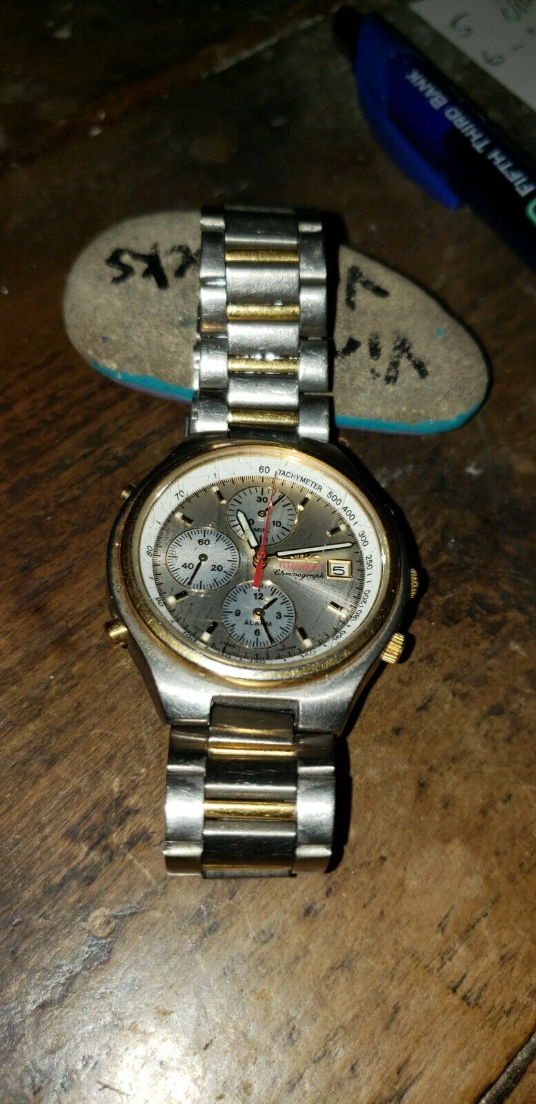 Men's Seiko Titanium Chronograph 7T32-7D09 Wristwatch | WatchCharts