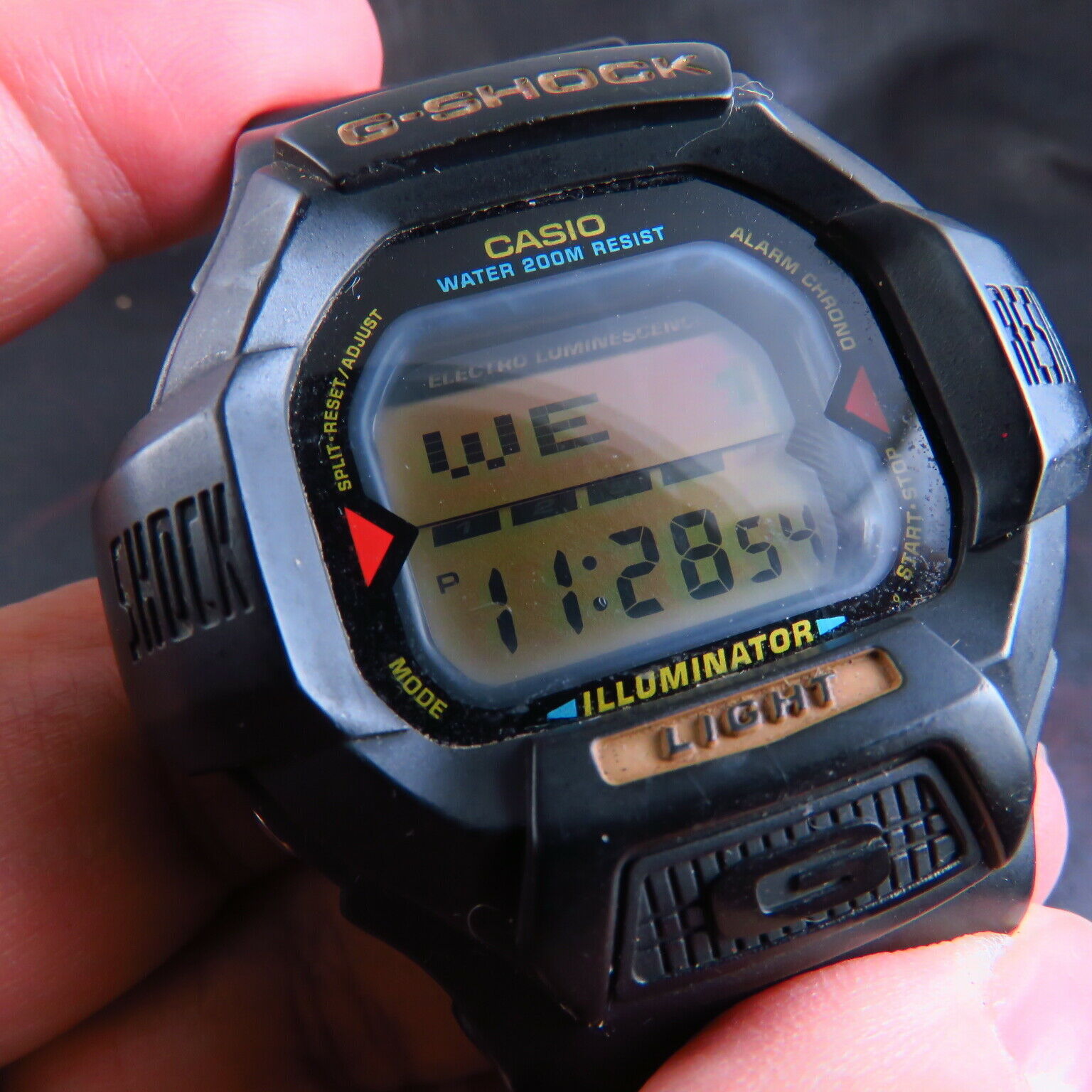 DW-8030 CASIO G-SHOCK WITH GAME 