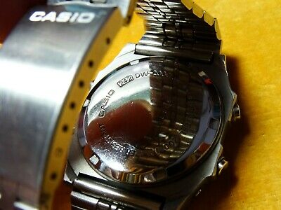 VINTAGE CASIO 1980 SOLAR MULTI ALARMS 200M (242) DW-2000 ORIGINAL